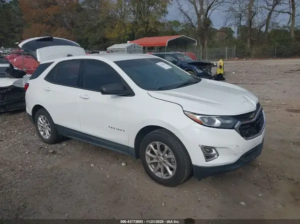 3GNAXHEV3KS568538 2019 CHEVROLET EQUINOX - Image 1