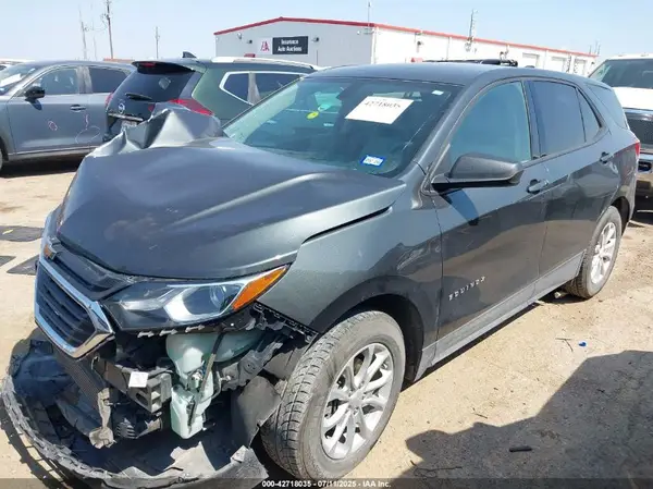 3GNAXHEV3KS570774 2019 CHEVROLET EQUINOX - Image 2