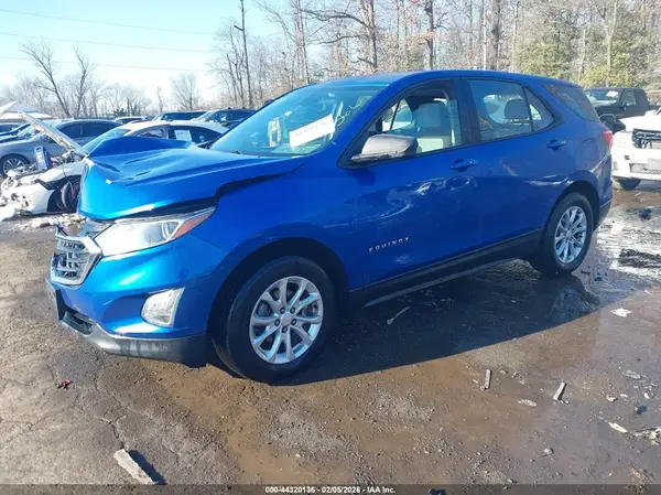 3GNAXHEV3KS578874 2019 CHEVROLET EQUINOX - Image 2