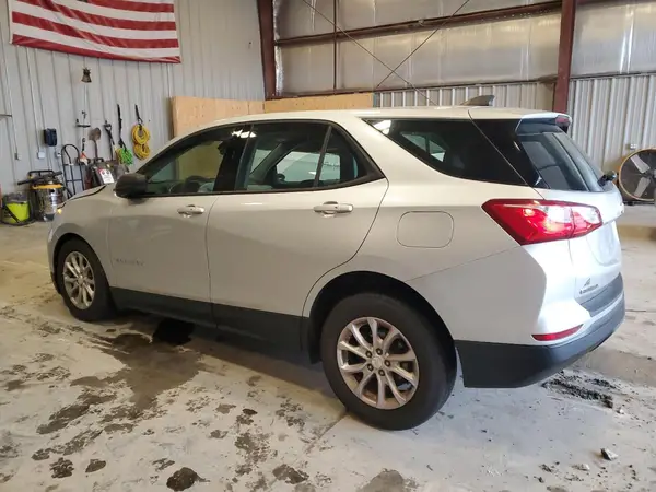 3GNAXHEV3KS588885 2019 CHEVROLET EQUINOX - Image 2