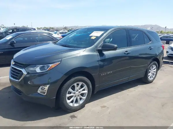 3GNAXHEV3KS614224 2019 CHEVROLET EQUINOX - Image 2