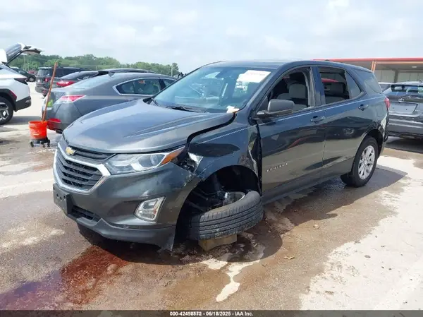3GNAXHEV3KS672205 2019 CHEVROLET EQUINOX - Image 2