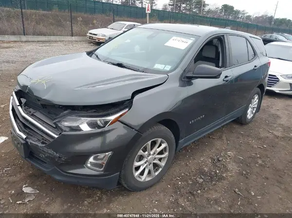 3GNAXHEV3LS544063 2020 CHEVROLET EQUINOX - Image 2