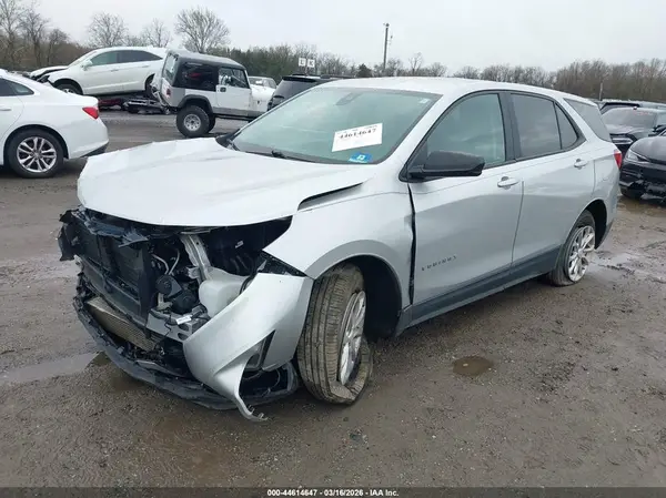 3GNAXHEV3LS576804 2020 CHEVROLET EQUINOX - Image 2