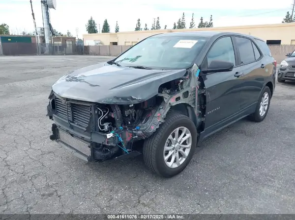 3GNAXHEV3LS656023 2020 CHEVROLET EQUINOX - Image 2