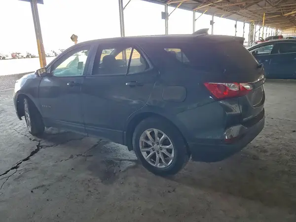 3GNAXHEV3LS663845 2020 CHEVROLET EQUINOX - Image 2