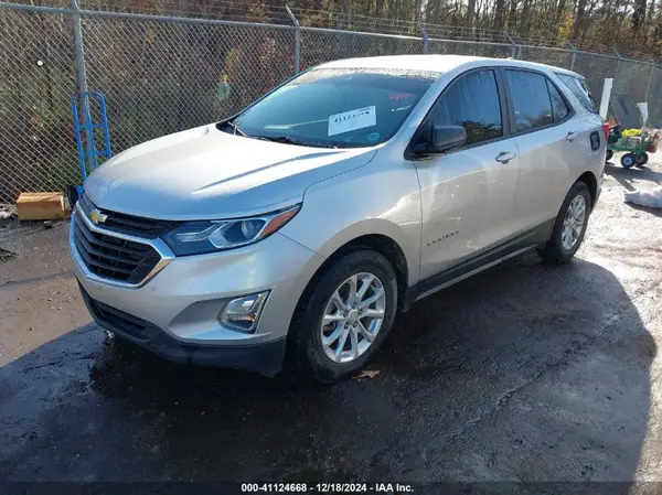 3GNAXHEV3LS679155 2020 CHEVROLET EQUINOX - Image 2