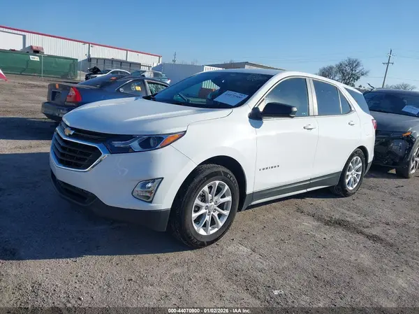 3GNAXHEV3LS683240 2020 CHEVROLET EQUINOX - Image 2