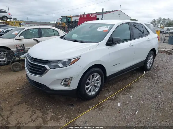 3GNAXHEV3LS689734 2020 CHEVROLET EQUINOX - Image 2