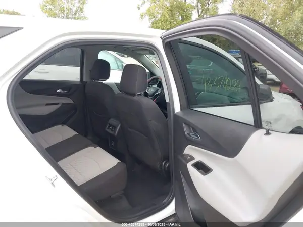3GNAXHEV3LS689734 2020 CHEVROLET EQUINOX - Image 8