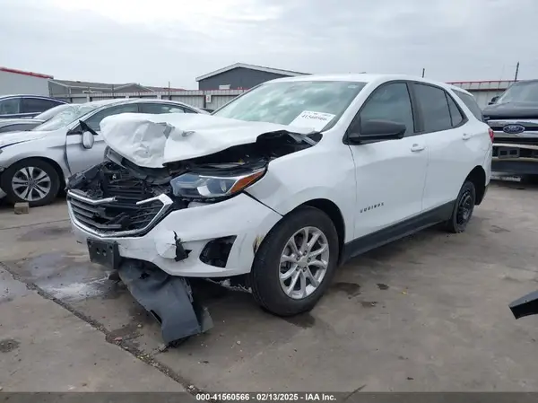 3GNAXHEV3LS716138 2020 CHEVROLET EQUINOX - Image 2