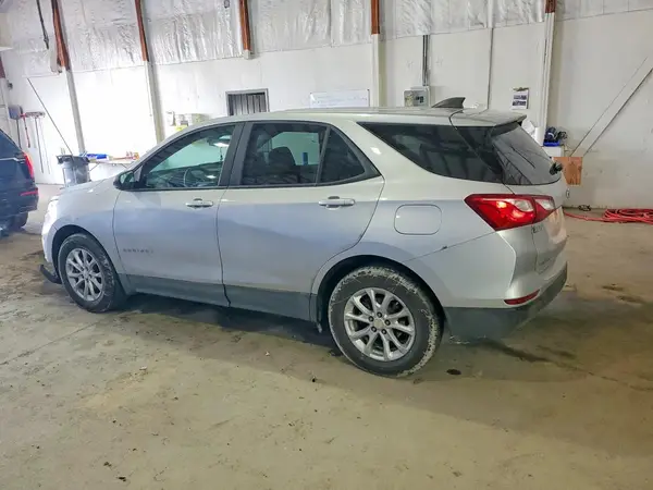 3GNAXHEV3LS733943 2020 CHEVROLET EQUINOX - Image 2