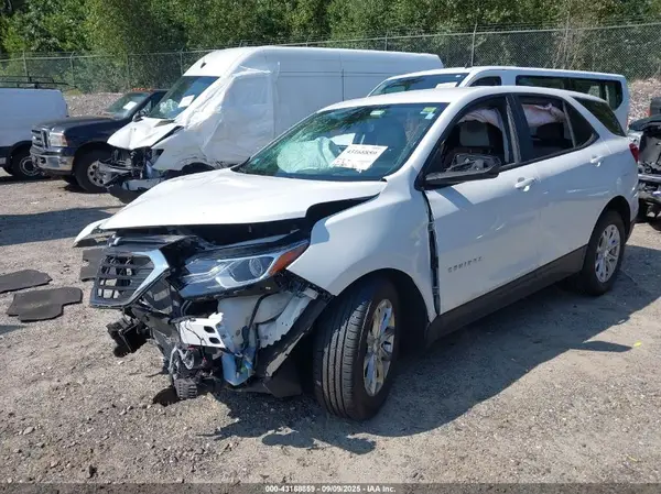 3GNAXHEV3MS118360 2021 CHEVROLET EQUINOX - Image 2