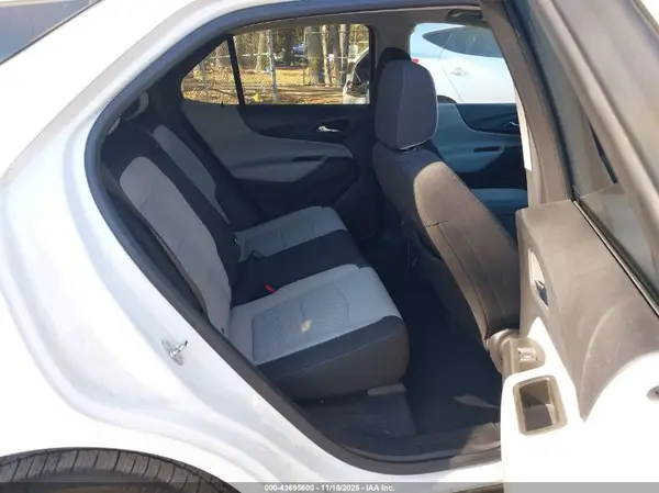 3GNAXHEV3NS155376 2022 CHEVROLET EQUINOX - Image 8