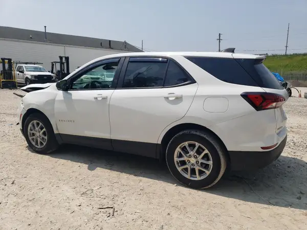 3GNAXHEV3NS160478 2022 CHEVROLET EQUINOX - Image 2