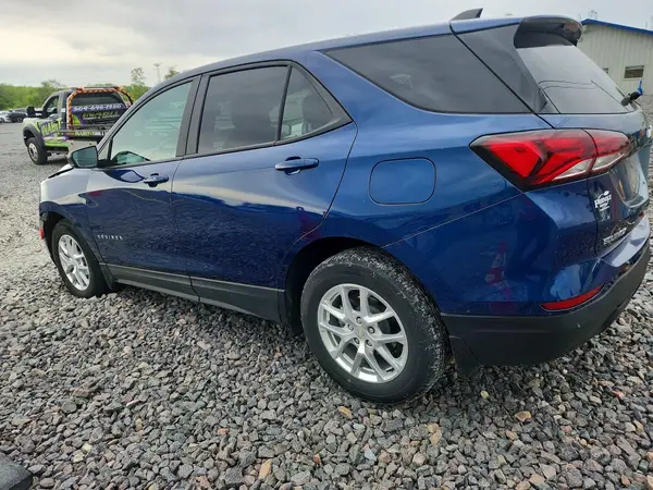 3GNAXHEV3NS207332 2022 CHEVROLET EQUINOX - Image 2