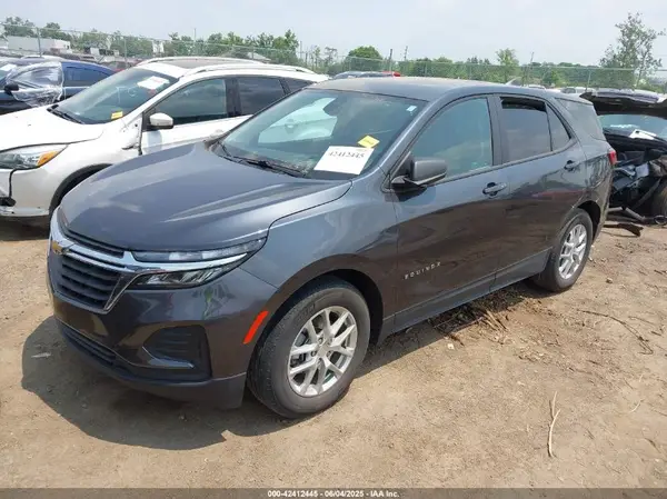 3GNAXHEV3NS215026 2022 CHEVROLET EQUINOX - Image 2