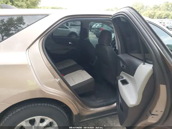 3GNAXHEV4JL115554 2018 CHEVROLET EQUINOX - Image 8