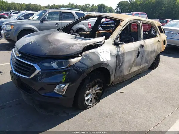 3GNAXHEV4JL332103 2018 CHEVROLET EQUINOX - Image 2