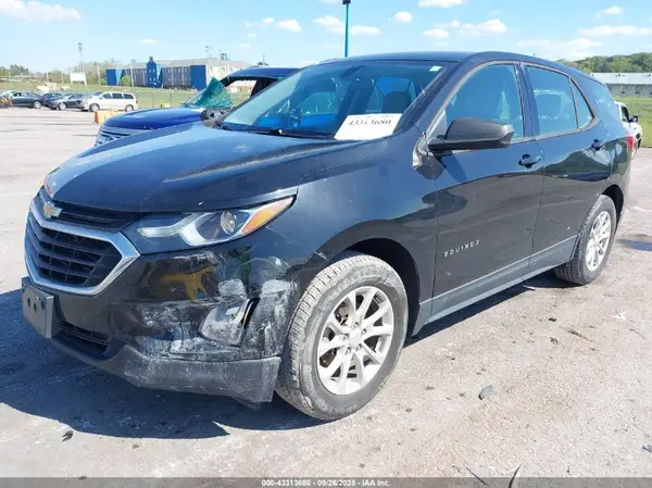 3GNAXHEV4JL347605 2018 CHEVROLET EQUINOX - Image 2