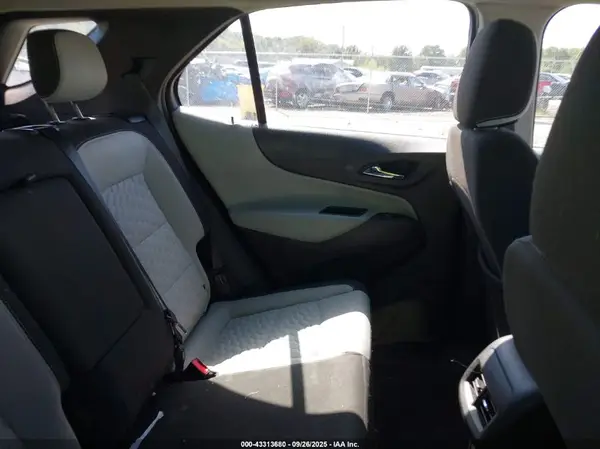 3GNAXHEV4JL347605 2018 CHEVROLET EQUINOX - Image 8