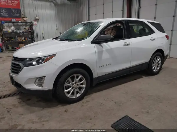 3GNAXHEV4JS504524 2018 CHEVROLET EQUINOX - Image 2