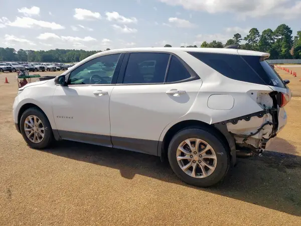 3GNAXHEV4JS558941 2018 CHEVROLET EQUINOX - Image 2