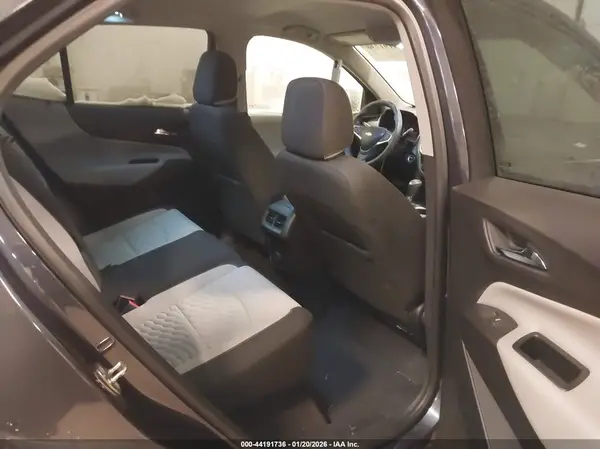 3GNAXHEV4JS574699 2018 CHEVROLET EQUINOX - Image 8