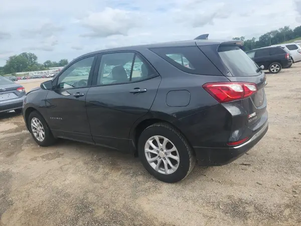 3GNAXHEV4JS627868 2018 CHEVROLET EQUINOX - Image 2
