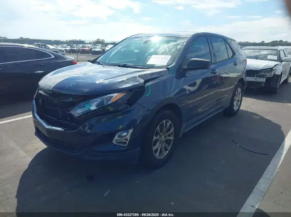 3GNAXHEV4KL187971 2019 CHEVROLET EQUINOX - Image 2