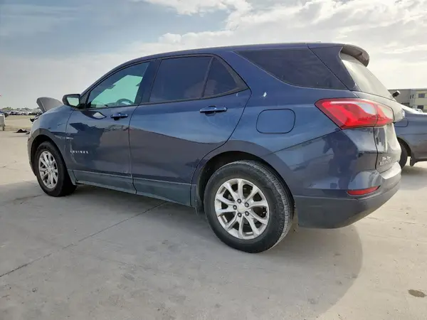 3GNAXHEV4KL283390 2019 CHEVROLET EQUINOX - Image 2