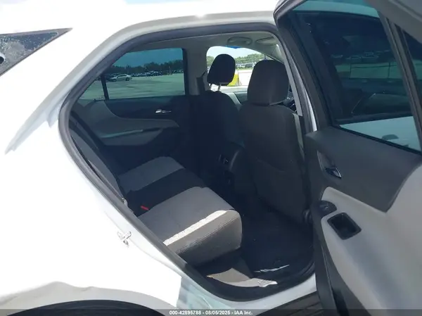3GNAXHEV4KS505349 2019 CHEVROLET EQUINOX - Image 8