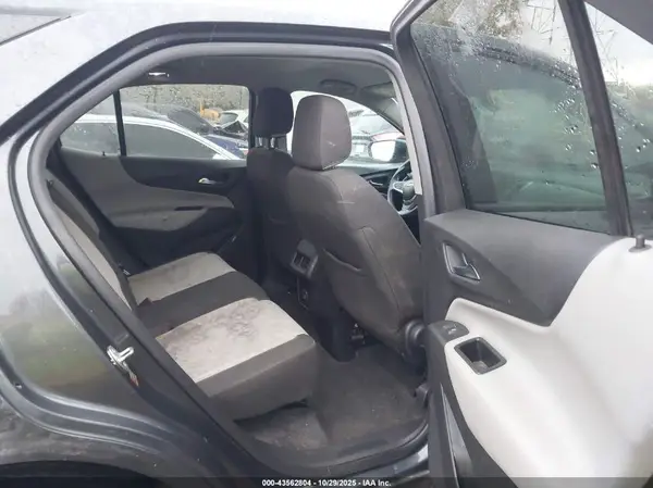 3GNAXHEV4KS555054 2019 CHEVROLET EQUINOX - Image 8