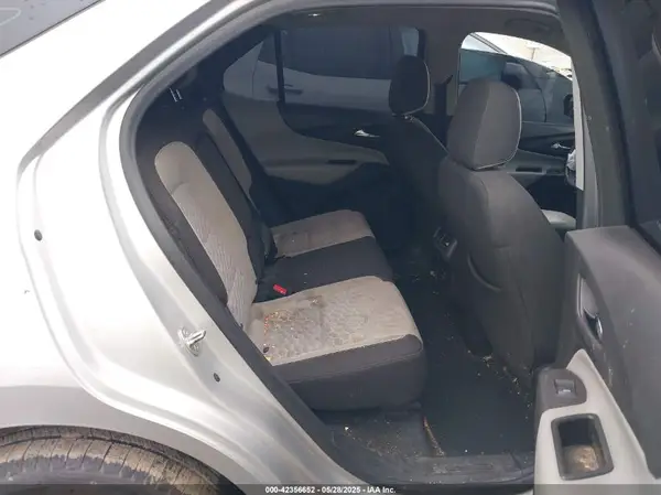 3GNAXHEV4KS559900 2019 CHEVROLET EQUINOX - Image 8