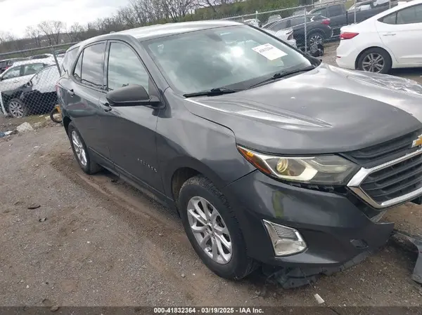 3GNAXHEV4KS598101 2019 CHEVROLET EQUINOX - Image 1