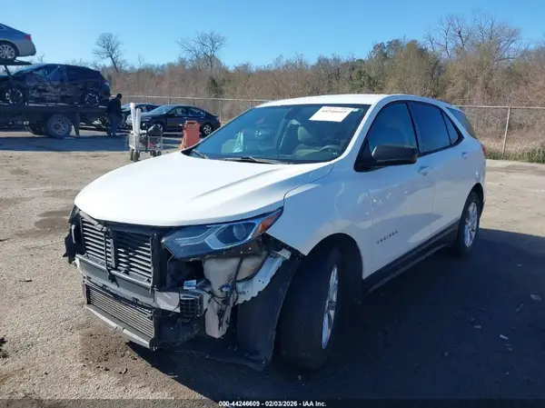 3GNAXHEV4KS627564 2019 CHEVROLET EQUINOX - Image 2