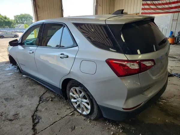 3GNAXHEV4KS633459 2019 CHEVROLET EQUINOX - Image 2