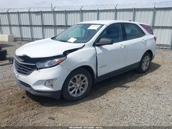 3GNAXHEV4KS644770 2019 CHEVROLET EQUINOX - Image 2