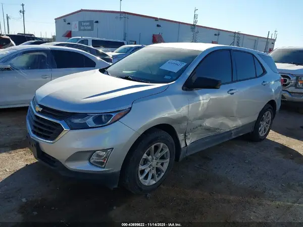 3GNAXHEV4KS661956 2019 CHEVROLET EQUINOX - Image 2