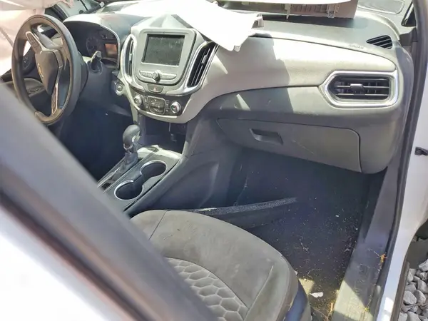 3GNAXHEV4KS669345 2019 CHEVROLET EQUINOX - Image 8