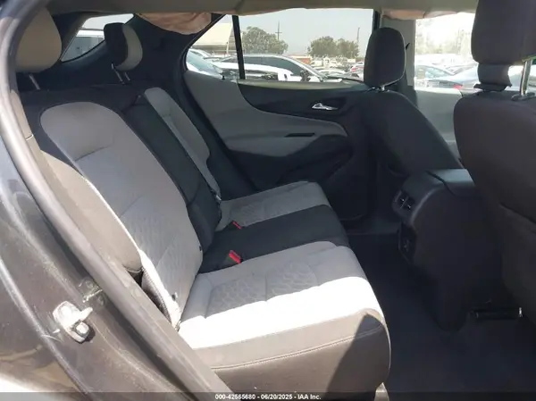 3GNAXHEV4KS672214 2019 CHEVROLET EQUINOX - Image 8