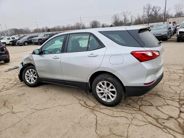3GNAXHEV4LS510746 2020 CHEVROLET EQUINOX - Image 2