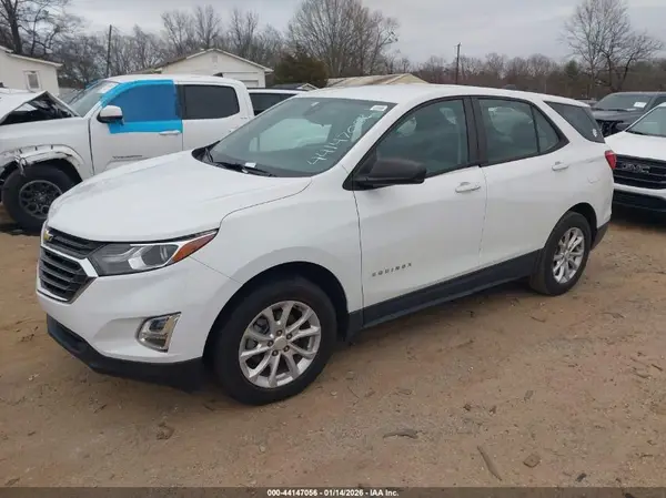 3GNAXHEV4LS522928 2020 CHEVROLET EQUINOX - Image 2
