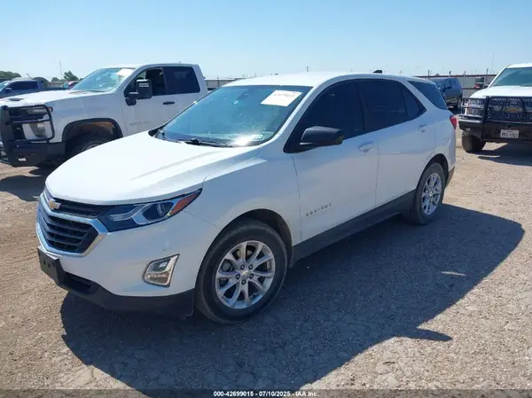 3GNAXHEV4LS526641 2020 CHEVROLET EQUINOX - Image 2