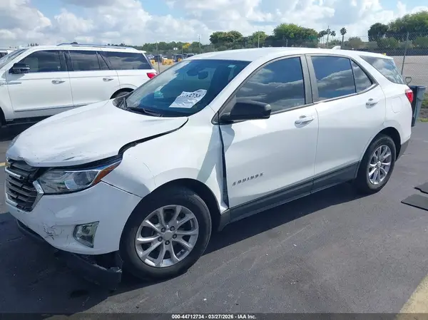 3GNAXHEV4LS590114 2020 CHEVROLET EQUINOX - Image 2