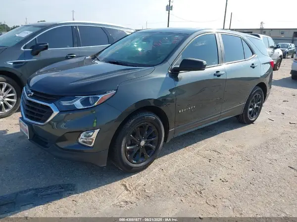 3GNAXHEV4LS660257 2020 CHEVROLET EQUINOX - Image 2