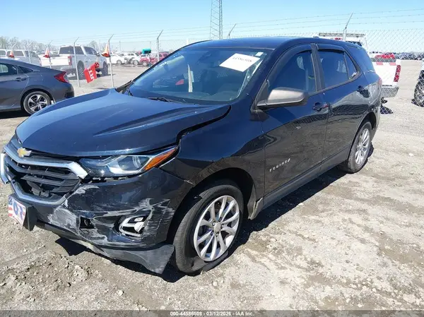 3GNAXHEV4LS698202 2020 CHEVROLET EQUINOX - Image 2