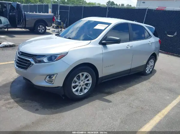 3GNAXHEV4MS107223 2021 CHEVROLET EQUINOX - Image 2