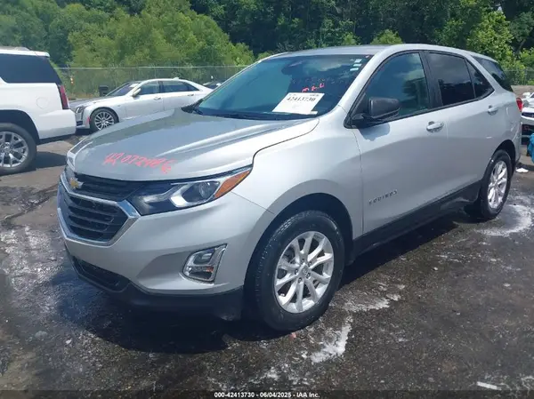 3GNAXHEV4MS142165 2021 CHEVROLET EQUINOX - Image 2