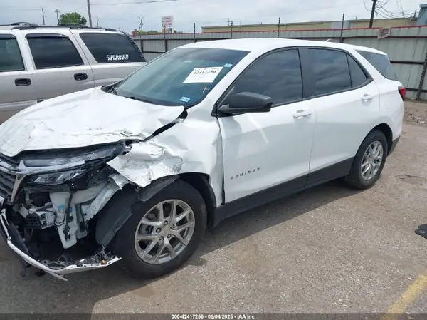 3GNAXHEV4NS101973 2022 CHEVROLET EQUINOX - Image 2